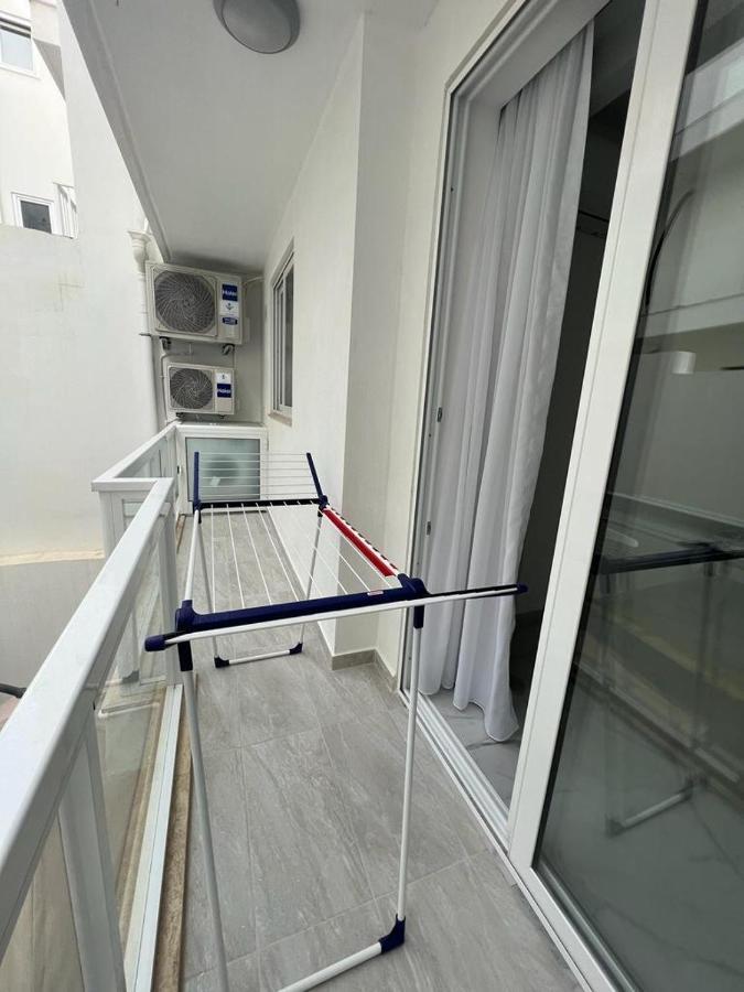 Skylark 2 Apartment With Terrace Is-Swieqi Esterno foto